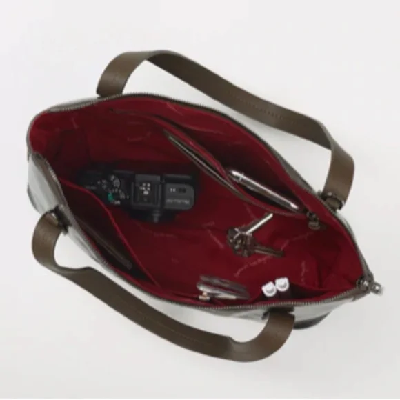 Hammitt Addie Medium Snake-Print Olivine Leather Tote Crossbody Bag - Picture 7 of 13